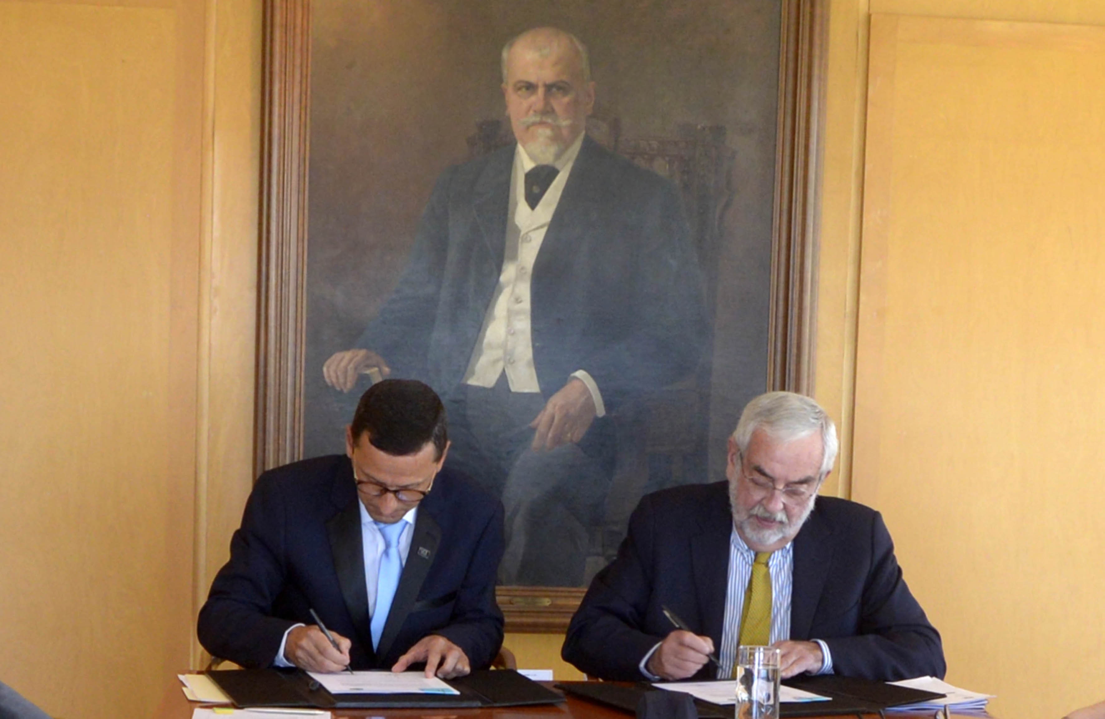 Boletín UNAM-DGCS-196: Suman capacidades la UNAM y la UCR para implementar Laboratorio Binacional de Ecología