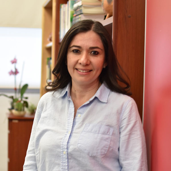 Dra. Armonia Borrego