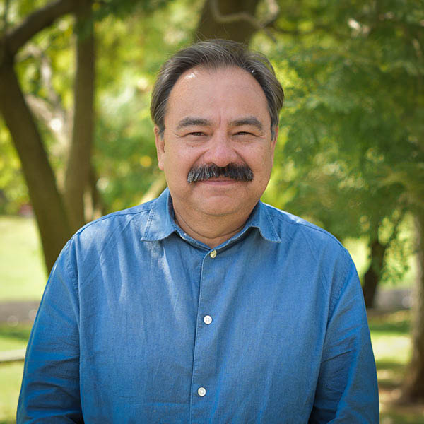 Dr. Antonio Vieyra